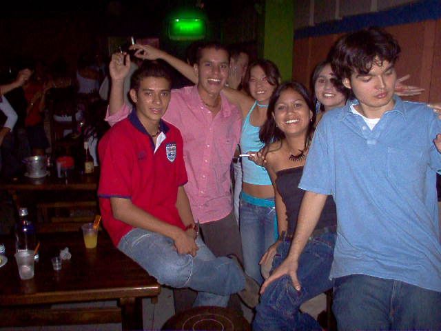 Foto 119 de Bar Antes DE · 20 de julio de 2004 en Bar Antes DE, Bucaramanga