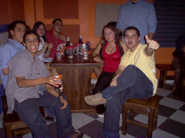 Foto 122 de Bar Antes DE · 20 de julio de 2004 en Bar Antes DE, Bucaramanga