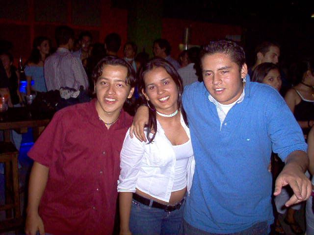 Foto 125 de Bar Antes DE · 20 de julio de 2004 en Bar Antes DE, Bucaramanga