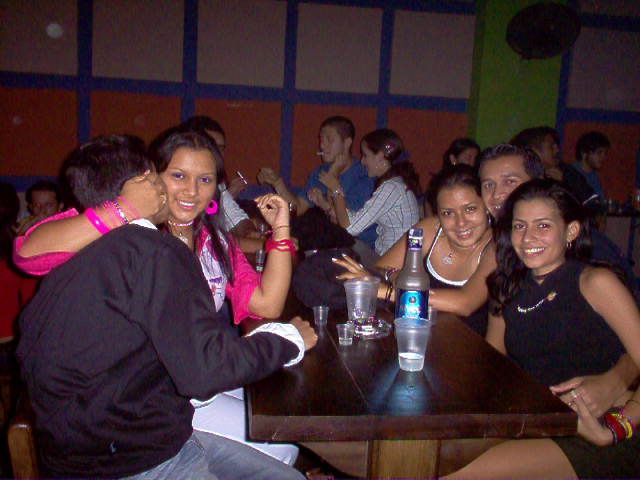 Foto 133 de Bar Antes DE · 20 de julio de 2004 en Bar Antes DE, Bucaramanga