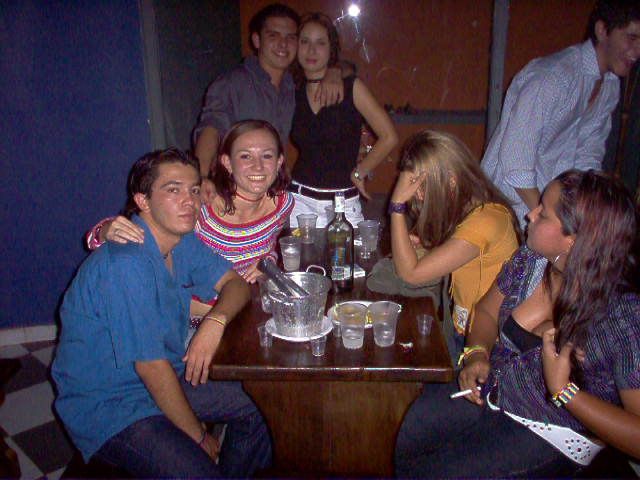 Foto 136 de Bar Antes DE · 20 de julio de 2004 en Bar Antes DE, Bucaramanga