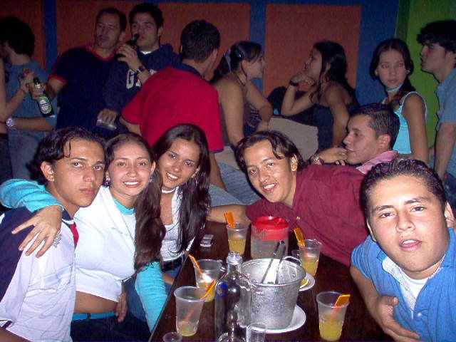 Foto 165 de Bar Antes DE · 20 de julio de 2004 en Bar Antes DE, Bucaramanga