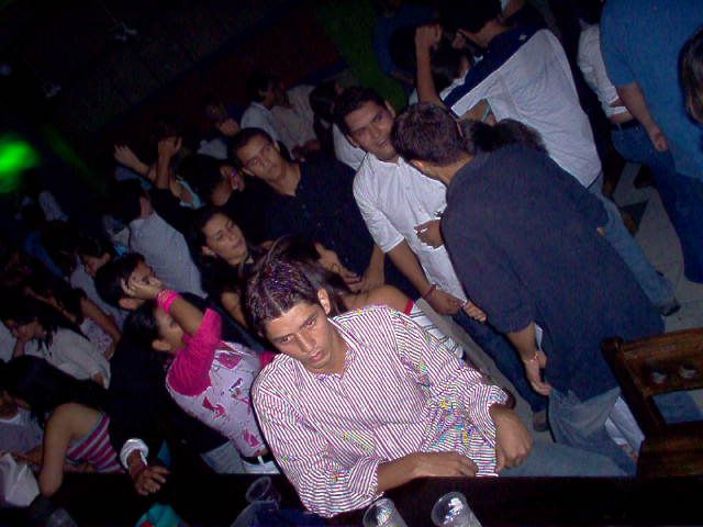 Foto 195 de Bar Antes DE · 20 de julio de 2004 en Bar Antes DE, Bucaramanga