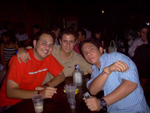 Foto 218 de Bar Antes DE · 20 de julio de 2004 en Bar Antes DE, Bucaramanga