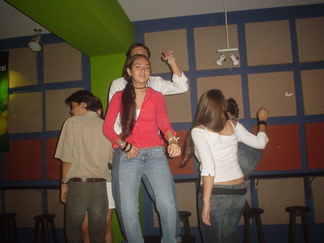 Foto 17 de Bar Antes DE · 20 de julio de 2004 en Bar Antes DE, Bucaramanga