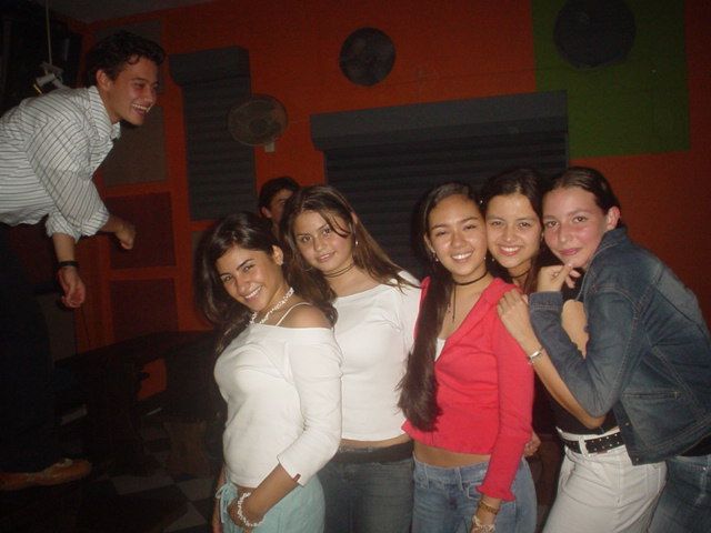 Foto 48 de Bar Antes DE · 20 de julio de 2004 en Bar Antes DE, Bucaramanga