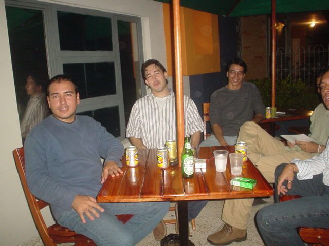 Foto 65 de Bar Antes DE · 20 de julio de 2004 en Bar Antes DE, Bucaramanga