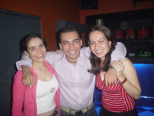 Foto 69 de Bar Antes DE · 20 de julio de 2004 en Bar Antes DE, Bucaramanga