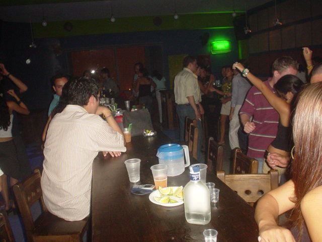 Foto 82 de Bar Antes DE · 20 de julio de 2004 en Bar Antes DE, Bucaramanga