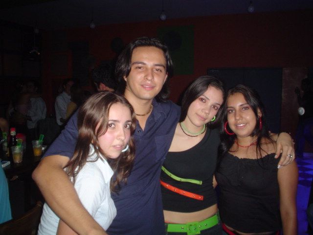 Foto 109 de Bar Antes DE · 20 de julio de 2004 en Bar Antes DE, Bucaramanga