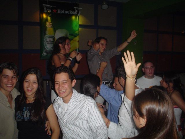 Foto 139 de Bar Antes DE · 20 de julio de 2004 en Bar Antes DE, Bucaramanga
