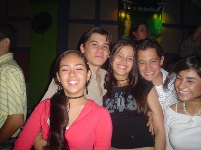 Foto 140 de Bar Antes DE · 20 de julio de 2004 en Bar Antes DE, Bucaramanga