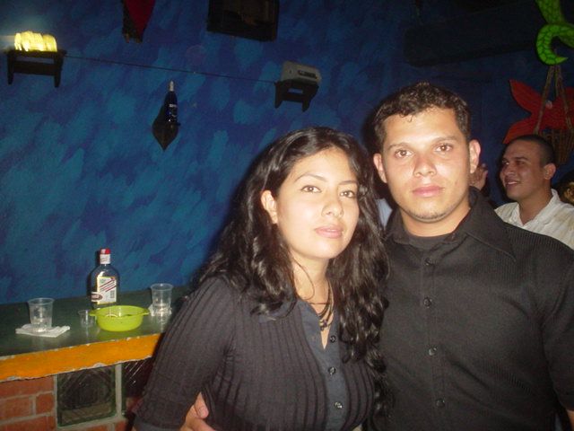 Foto 17 de Bar Auditorium · 20 de julio de 2004 en Bar Auditorium, Bucaramanga