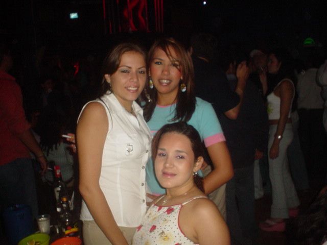 Foto 37 de Bar Auditorium · 20 de julio de 2004 en Bar Auditorium, Bucaramanga