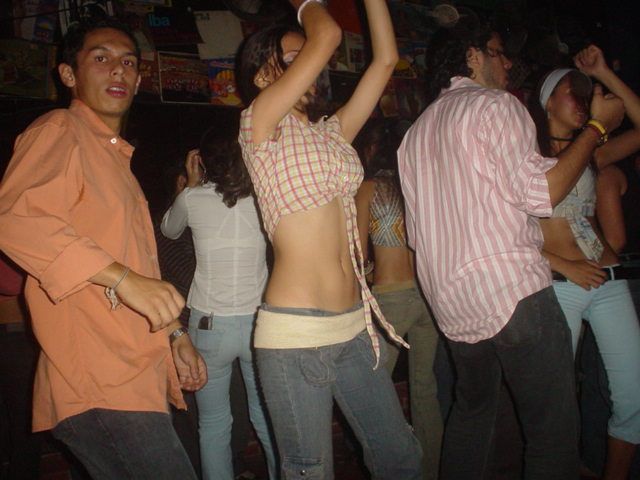 Foto 49 de Bar Auditorium · 20 de julio de 2004 en Bar Auditorium, Bucaramanga