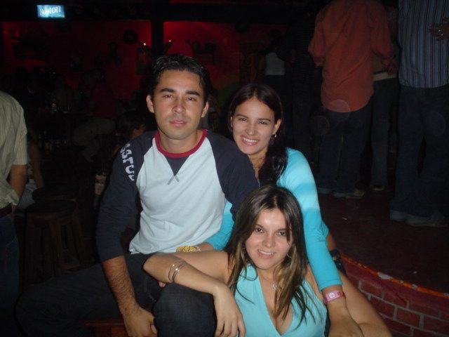 Foto 81 de Diccoteca Margarita  · 20 de julio de 2004 en Margarita, Bucaramanga