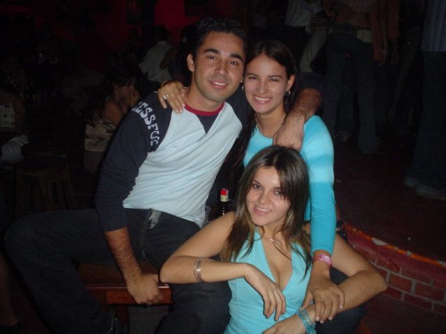 Foto 82 de Diccoteca Margarita  · 20 de julio de 2004 en Margarita, Bucaramanga