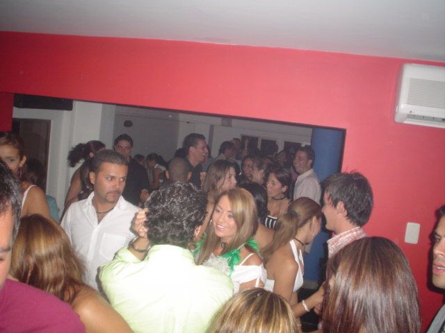Foto 9 de Bar Rockcity · 20 de julio de 2004 en Bar Rockcity, Bucaramanga