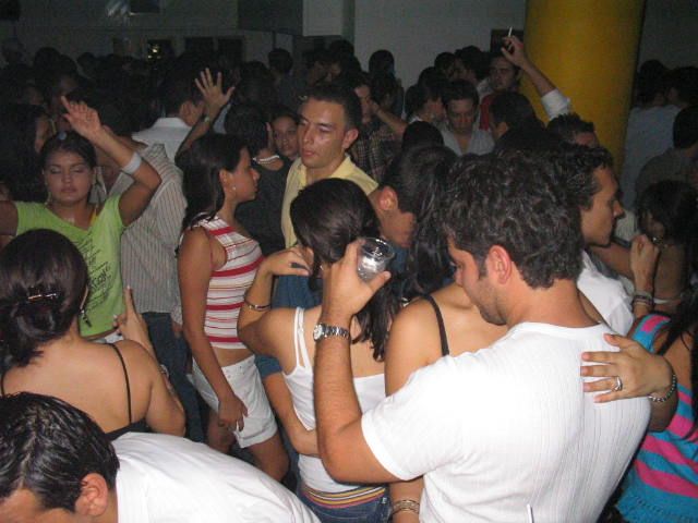 Foto 185 de Bar Rockcity · 20 de julio de 2004 en Bar Rockcity, Bucaramanga