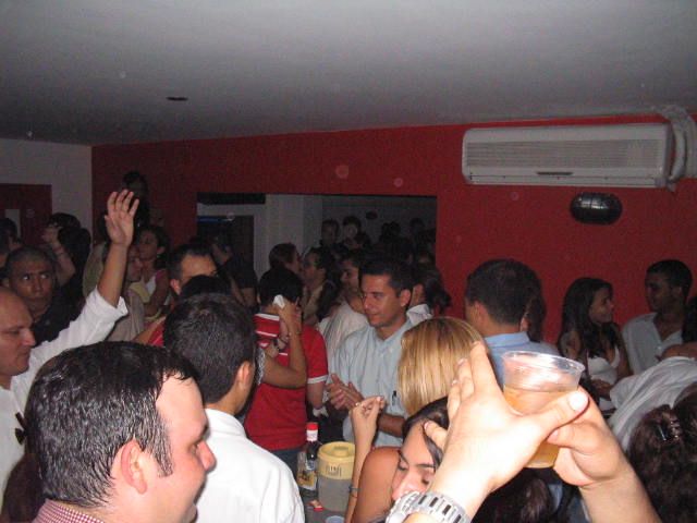 Foto 191 de Bar Rockcity · 20 de julio de 2004 en Bar Rockcity, Bucaramanga