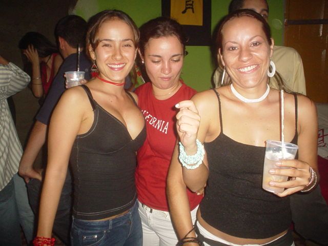Foto 37 de Cafe Conarte · 20 de julio de 2004 en Cafe Conarte, Bucaramanga