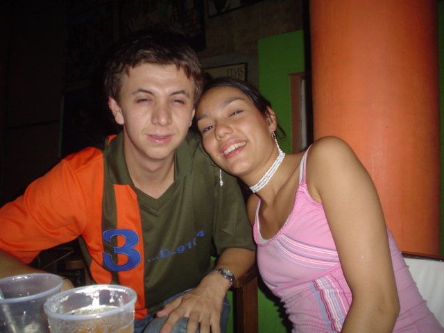 Foto 91 de Cafe Conarte · 20 de julio de 2004 en Cafe Conarte, Bucaramanga