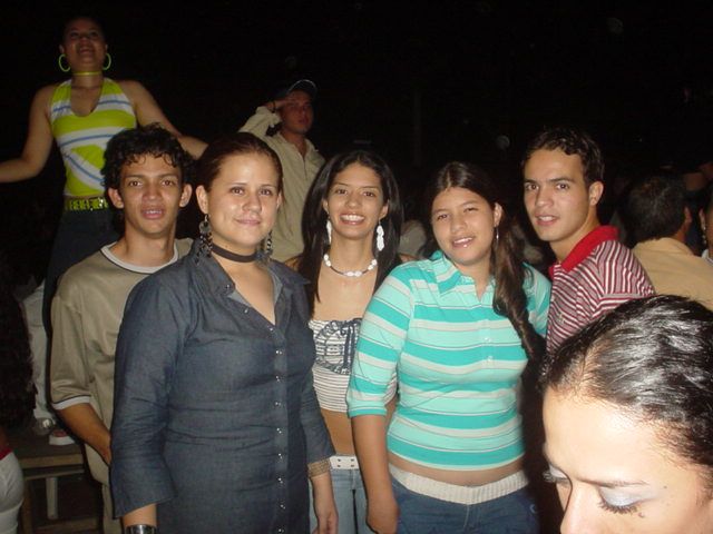 Foto 8 de Candelaria Discoteca · 20 de julio de 2004 en Candelaria Discoteca, Bucaramanga
