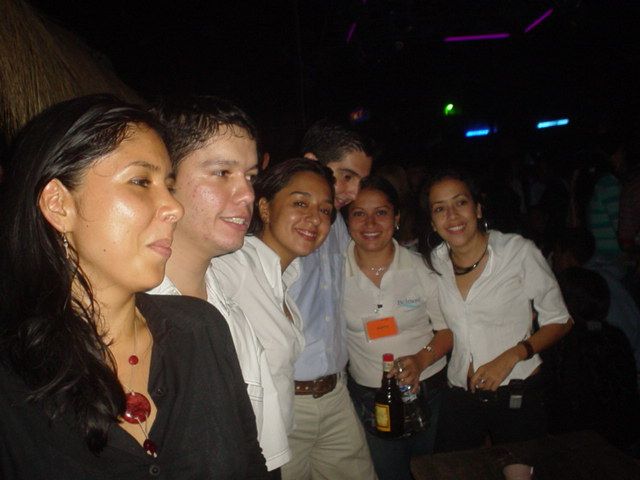 Foto 10 de Candelaria Discoteca · 20 de julio de 2004 en Candelaria Discoteca, Bucaramanga