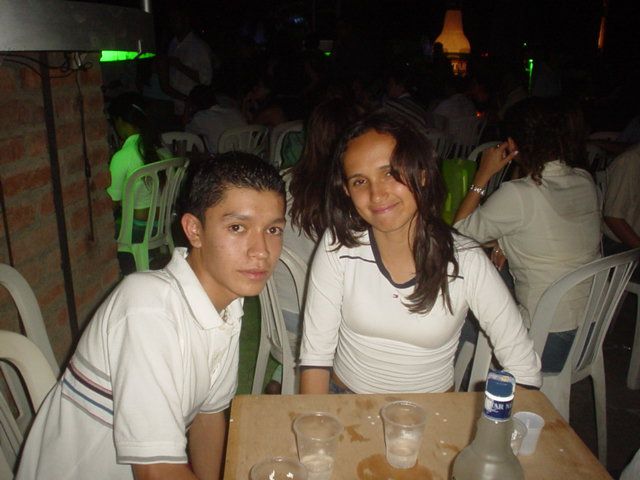 Foto 18 de Candelaria Discoteca · 20 de julio de 2004 en Candelaria Discoteca, Bucaramanga