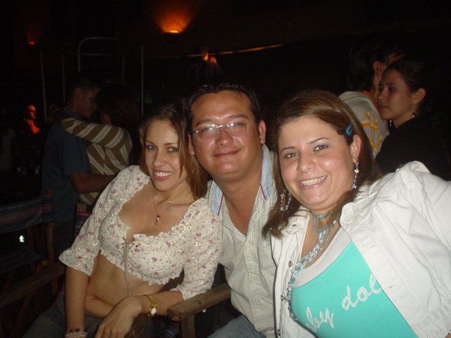 Foto 21 de Candelaria Discoteca · 20 de julio de 2004 en Candelaria Discoteca, Bucaramanga