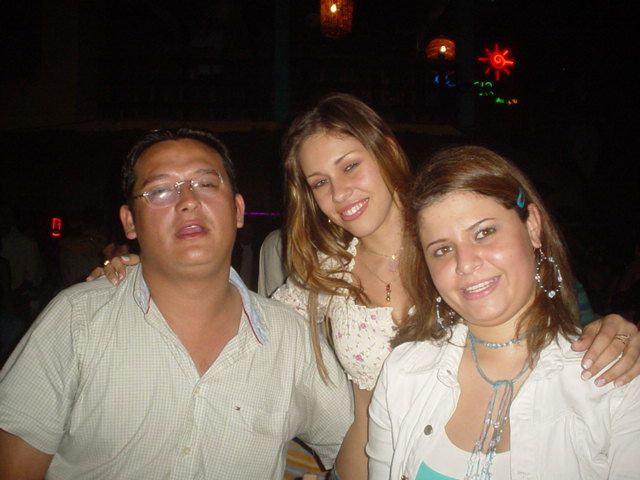 Foto 24 de Candelaria Discoteca · 20 de julio de 2004 en Candelaria Discoteca, Bucaramanga