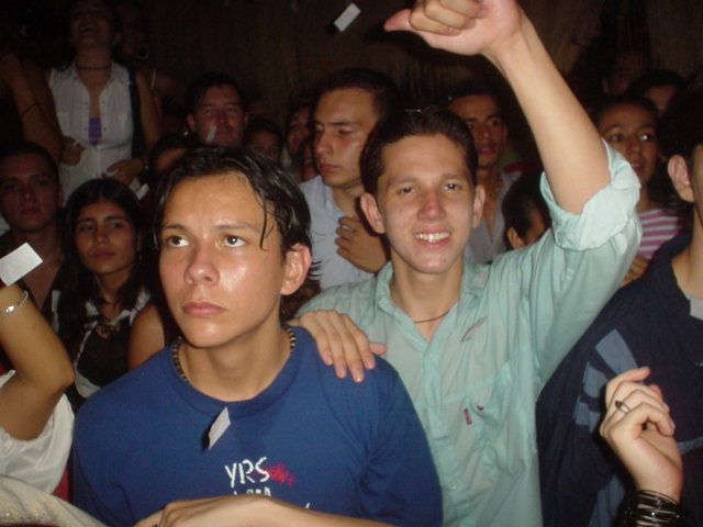 Foto 58 de Candelaria Discoteca · 20 de julio de 2004 en Candelaria Discoteca, Bucaramanga