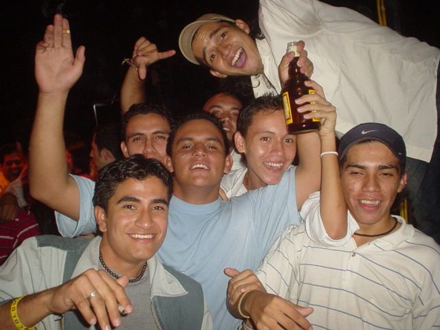 Foto 68 de Candelaria Discoteca · 20 de julio de 2004 en Candelaria Discoteca, Bucaramanga
