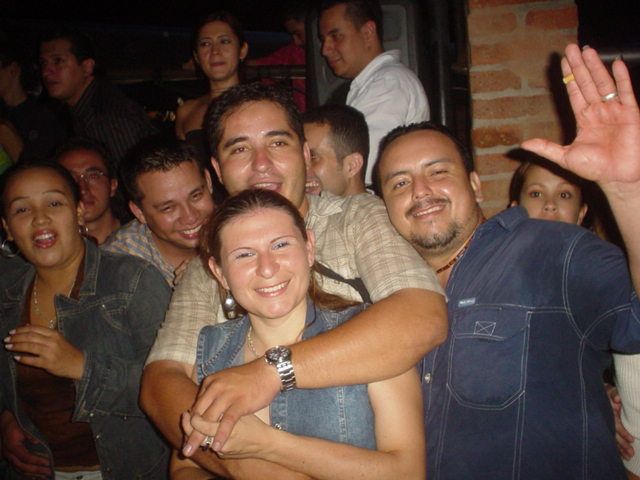 Foto 87 de Candelaria Discoteca · 20 de julio de 2004 en Candelaria Discoteca, Bucaramanga