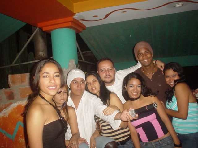 Foto 95 de Candelaria Discoteca · 20 de julio de 2004 en Candelaria Discoteca, Bucaramanga