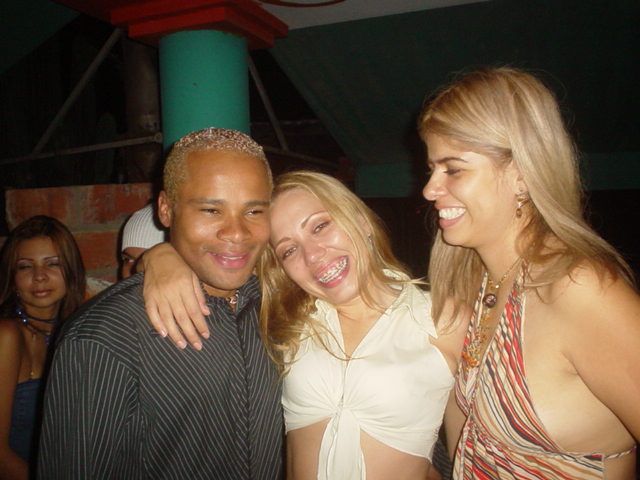 Foto 111 de Candelaria Discoteca · 20 de julio de 2004 en Candelaria Discoteca, Bucaramanga