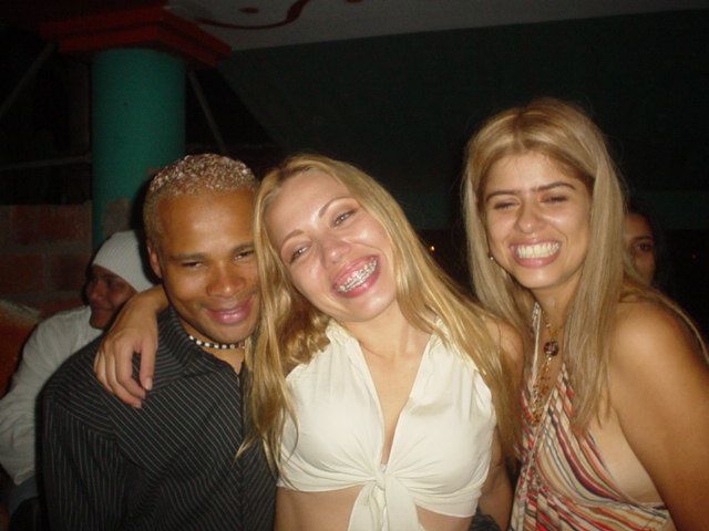Foto 112 de Candelaria Discoteca · 20 de julio de 2004 en Candelaria Discoteca, Bucaramanga