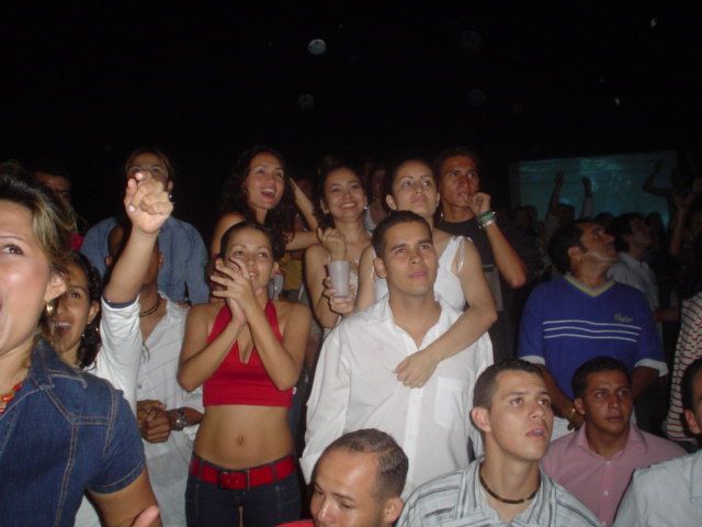 Foto 158 de Candelaria Discoteca · 20 de julio de 2004 en Candelaria Discoteca, Bucaramanga
