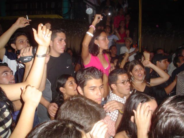 Foto 161 de Candelaria Discoteca · 20 de julio de 2004 en Candelaria Discoteca, Bucaramanga