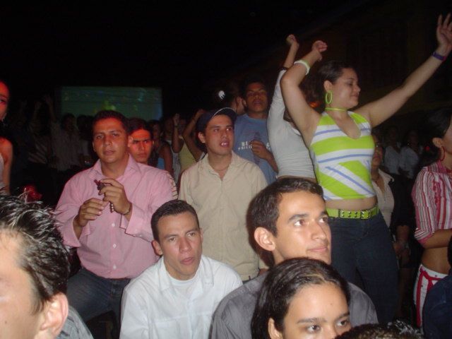 Foto 164 de Candelaria Discoteca · 20 de julio de 2004 en Candelaria Discoteca, Bucaramanga