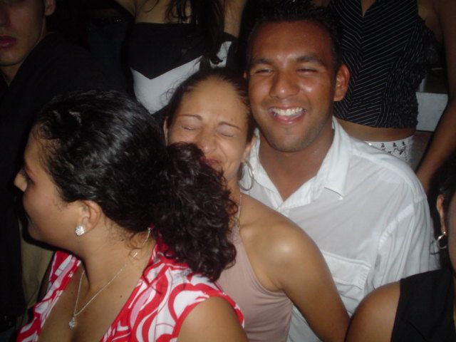 Foto 165 de Candelaria Discoteca · 20 de julio de 2004 en Candelaria Discoteca, Bucaramanga