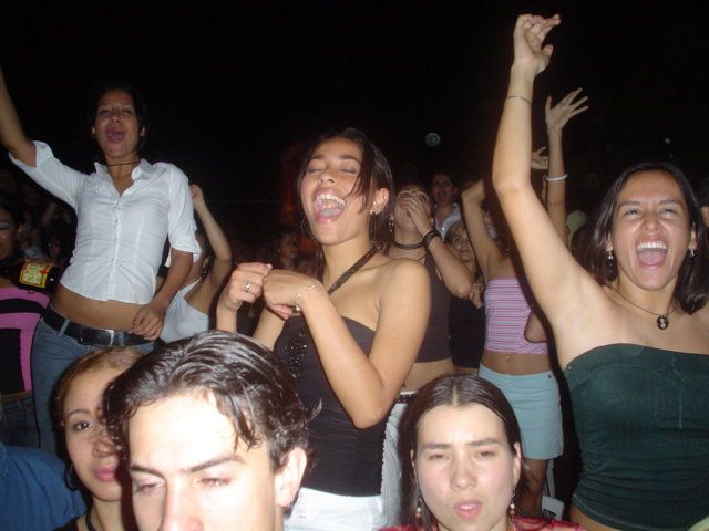 Foto 166 de Candelaria Discoteca · 20 de julio de 2004 en Candelaria Discoteca, Bucaramanga