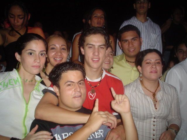 Foto 167 de Candelaria Discoteca · 20 de julio de 2004 en Candelaria Discoteca, Bucaramanga