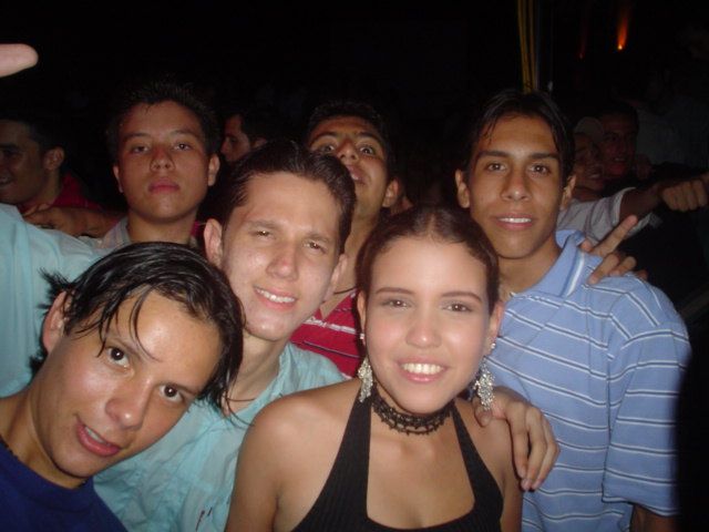 Foto 174 de Candelaria Discoteca · 20 de julio de 2004 en Candelaria Discoteca, Bucaramanga