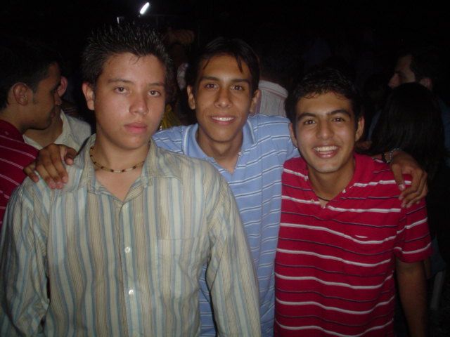 Foto 175 de Candelaria Discoteca · 20 de julio de 2004 en Candelaria Discoteca, Bucaramanga