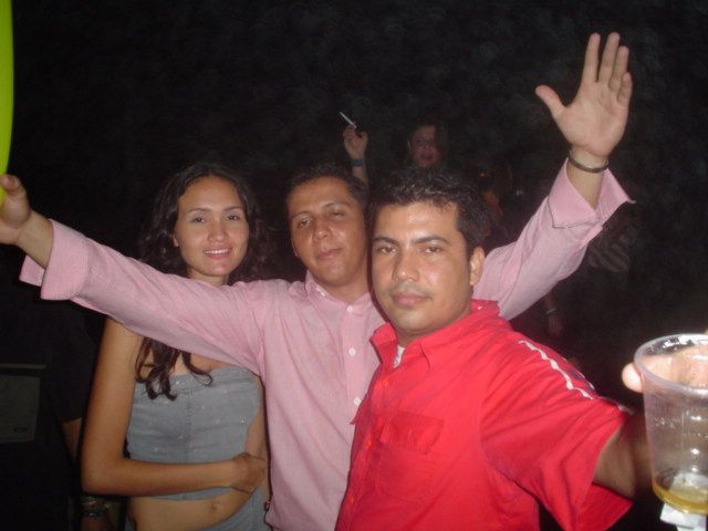 Foto 199 de Candelaria Discoteca · 20 de julio de 2004 en Candelaria Discoteca, Bucaramanga