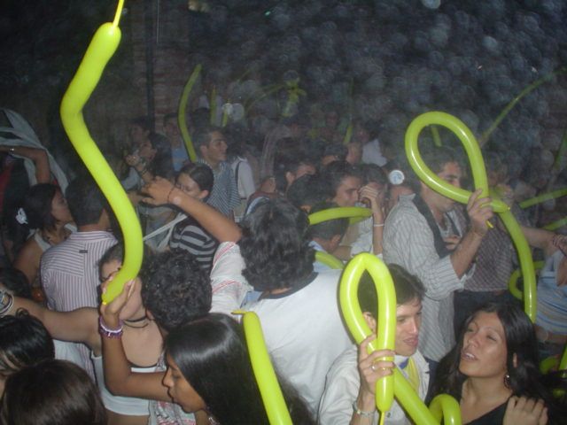 Foto 200 de Candelaria Discoteca · 20 de julio de 2004 en Candelaria Discoteca, Bucaramanga