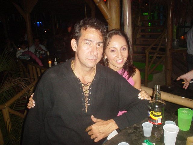 Foto 25 de Discoteca Afrika · - año 2004 · 20 de julio de 2004 en Discoteca Afrika, Bucaramanga