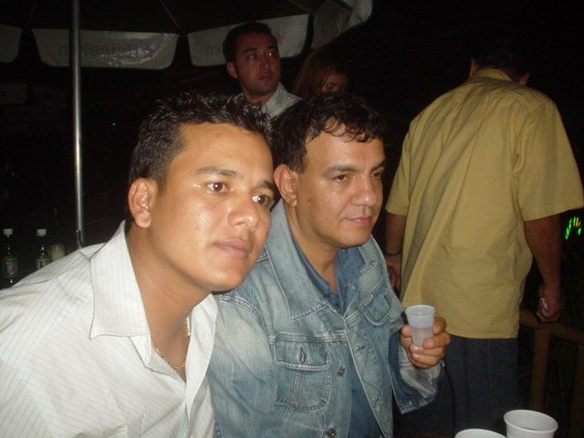 Foto 80 de Discoteca Afrika · - año 2004 · 20 de julio de 2004 en Discoteca Afrika, Bucaramanga