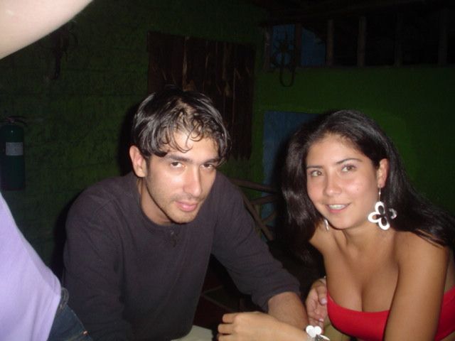 Foto 123 de Discoteca Afrika · - año 2004 · 20 de julio de 2004 en Discoteca Afrika, Bucaramanga